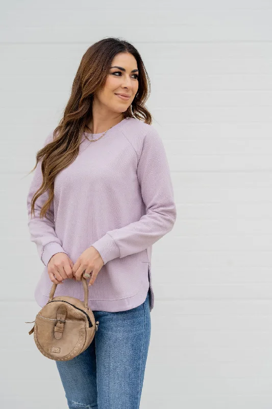 hoodie for comfortable outdoor walks -Textured Side Slit Sweatshirt