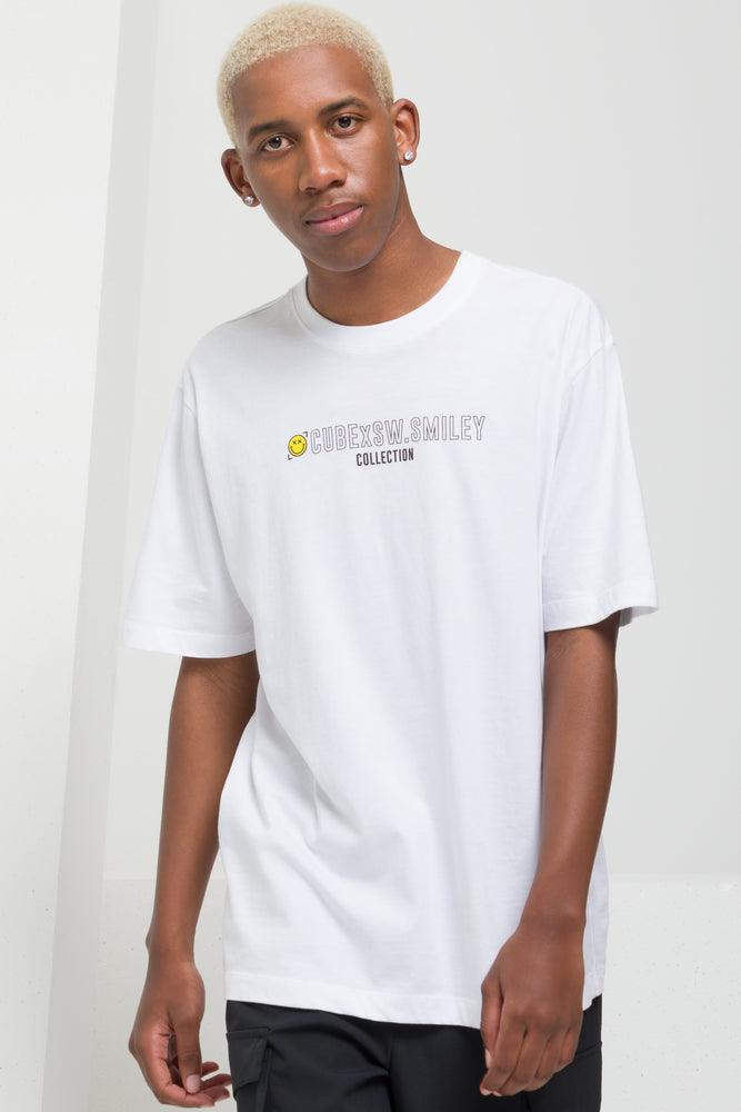 casual short sleeve shirt for activewear -Cube X S.W. Smiley Short Sleeve T-Shirt White