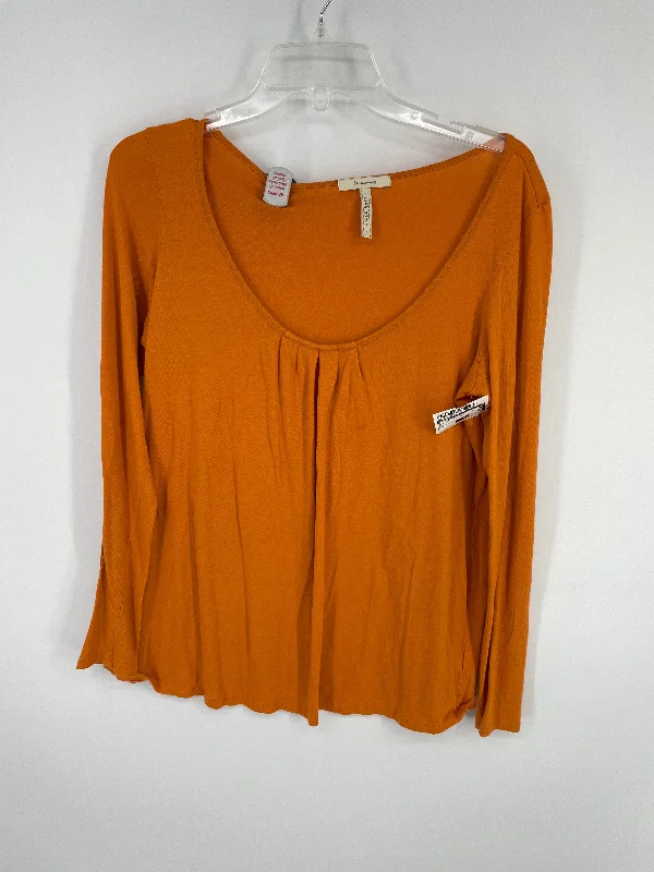 soft short sleeve top for leisure -Maternity Top Long Sleeve By Old Navy O  Size: M