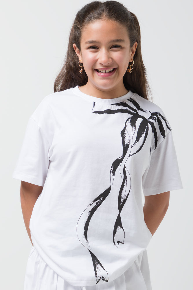 short sleeve t-shirt with retro print -Oversized Tshirt Oversized Bow White