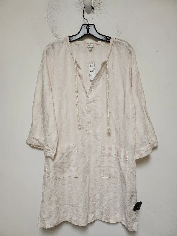 high-end short sleeve shirt for casual events -Swimwear Cover-up By J. Crew In Pink & White, Size: M