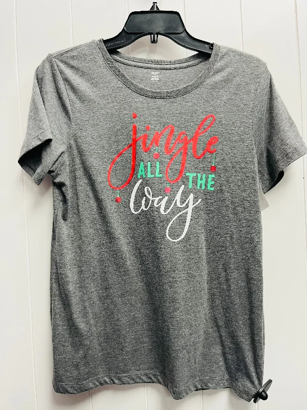 stylish short sleeve t-shirt with slogans -Top Short Sleeve Basic By Holiday Time In Grey, Size: M