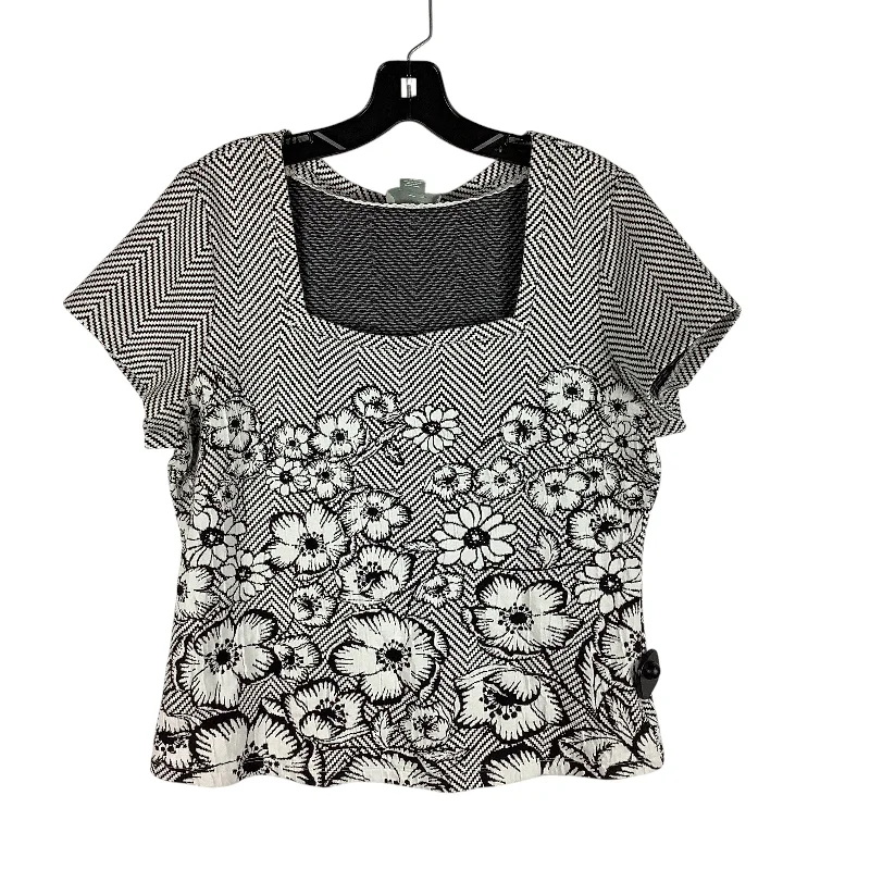 trendy short sleeve graphic t-shirt -Top Short Sleeve By Maeve In Floral Print, Size: Xl