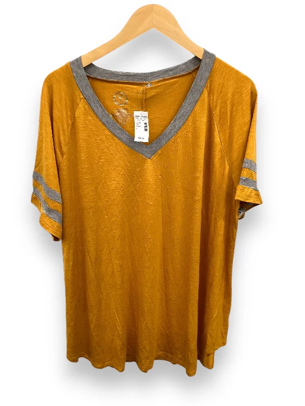 short sleeve top for hot summer days -Top Short Sleeve By Maurices In Yellow, Size: 2x