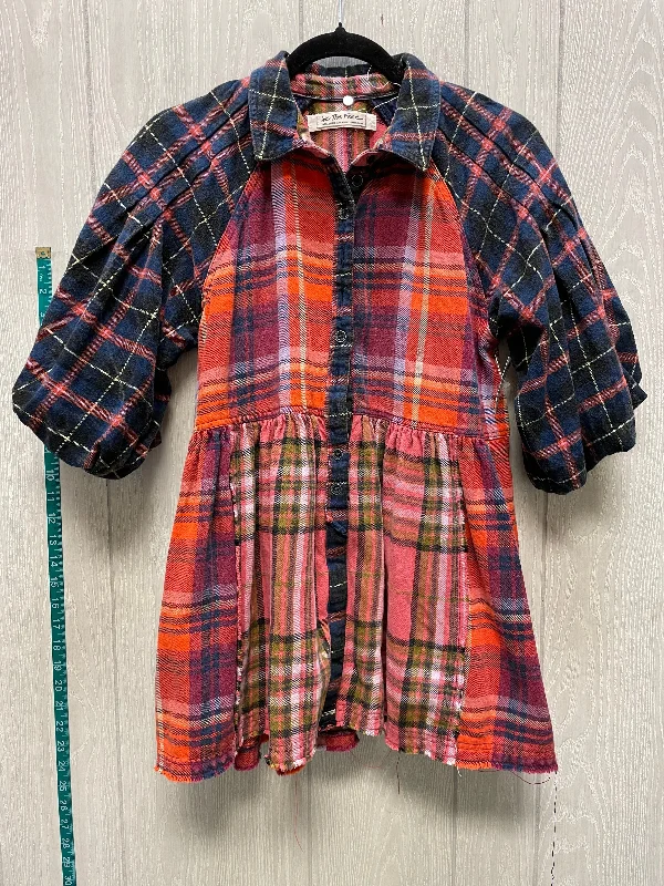 casual short sleeve shirt for activewear -Tunic Short Sleeve By We The Free In Plaid Pattern, Size: Xs