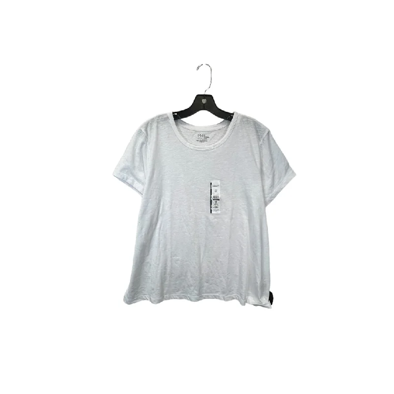 soft short sleeve t-shirt for casual wear -White Top Short Sleeve Basic Time And Tru, Size Xxxl