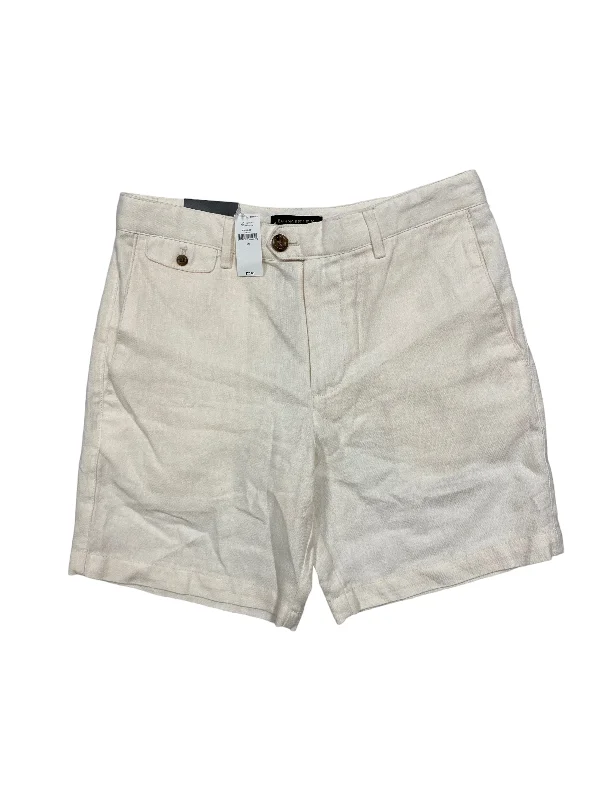 summer shorts and pants combo -Cream Shorts Banana Republic, Size 8