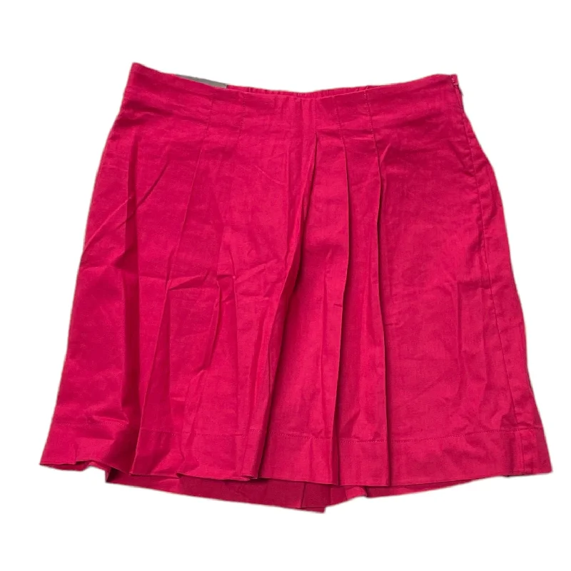 slim cut pants for men -Pink Shorts Banana Republic, Size M