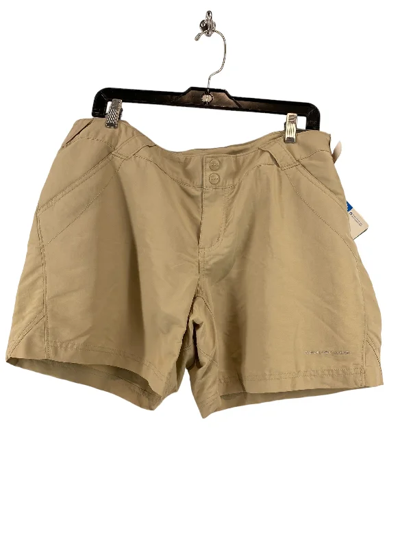 elastic pants for comfort -Tan Shorts Columbia, Size Xl